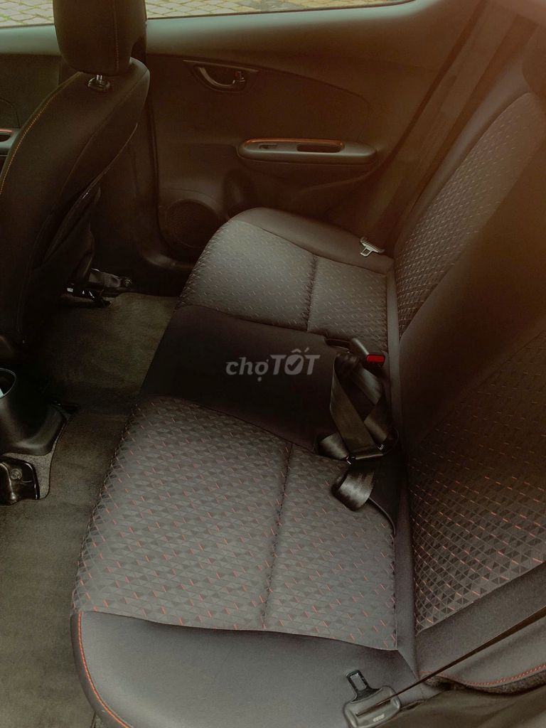 Honda Brio 2020 RS - 10200 km. Mua bán Ô tô tại Quận Bình Tân Tp Hồ Chí Minh được đăng bởi Kiệt Ngô hình 8