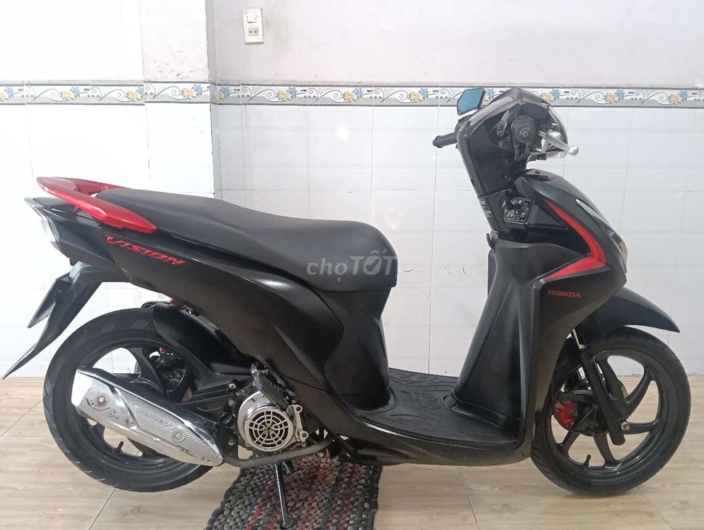 Vison đen nhám đặc biệt,bs65 ,xe còn mới lắm. Mua bán Xe máy tại Quận Ninh Kiều Cần Thơ được đăng bởi Ti hình 3