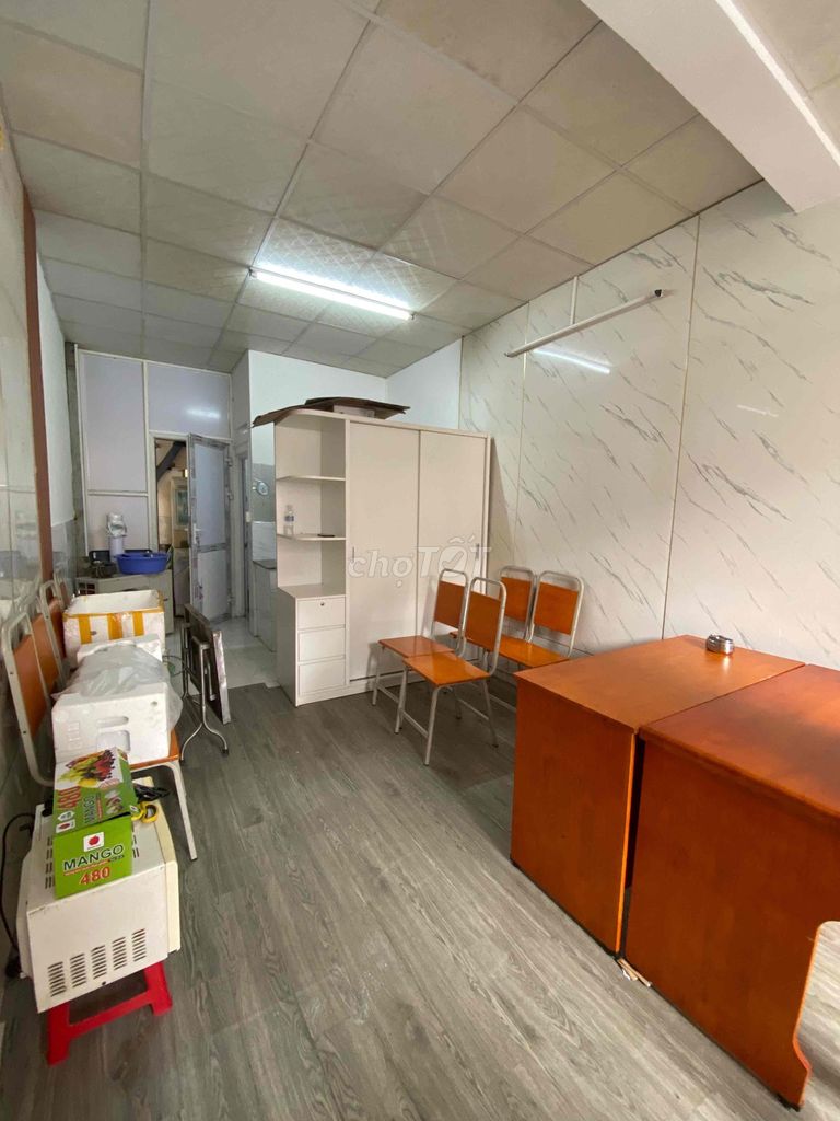 Rent · 1 bd · 24 м² · Quận Phú Nhuận, ул. Đường Lam Sơn