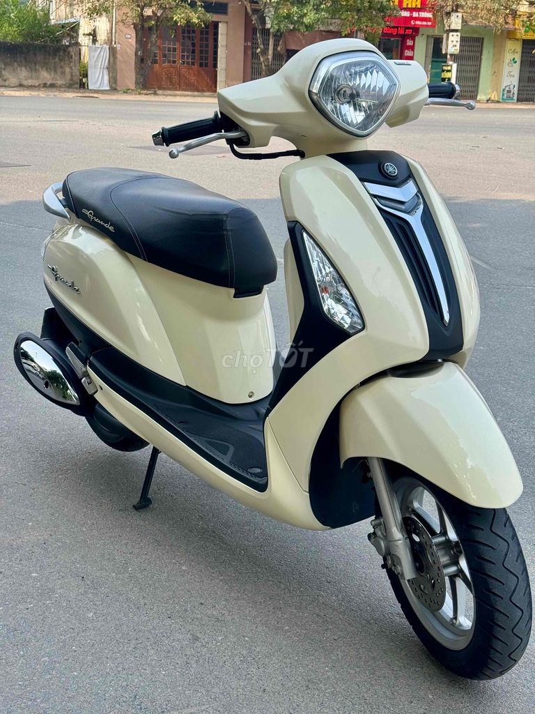 Yamaha Grande 125cc màu Kem. Mua bán Xe máy tại Thành phố Nam Định Nam Định được đăng bởi  long việt  hình 2