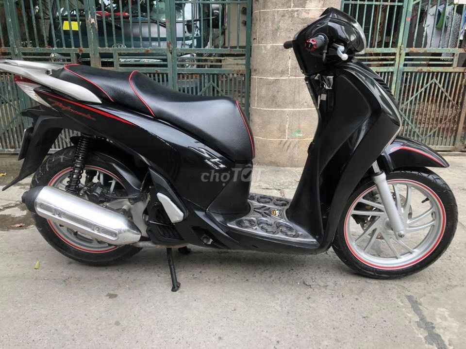 Honda SH 125i Việt nguyên bản chính chủ 2017 mới. Mua bán Xe máy tại Quận Nam Từ Liêm Hà Nội được đăng bởi E Thuý hình 3