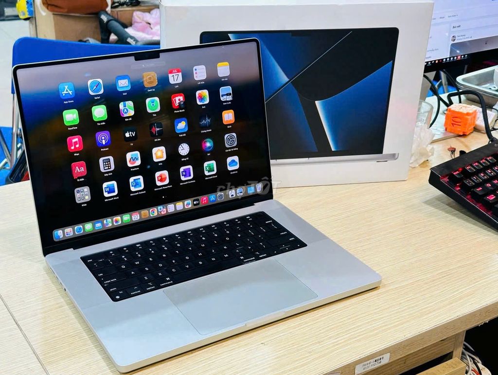 Tết em bán lại MACBOOK 16 INCH M2 PRO 16/512GB