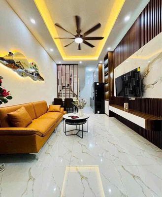 Townhouse 30 m² · 2 bed · Đường Trương Định