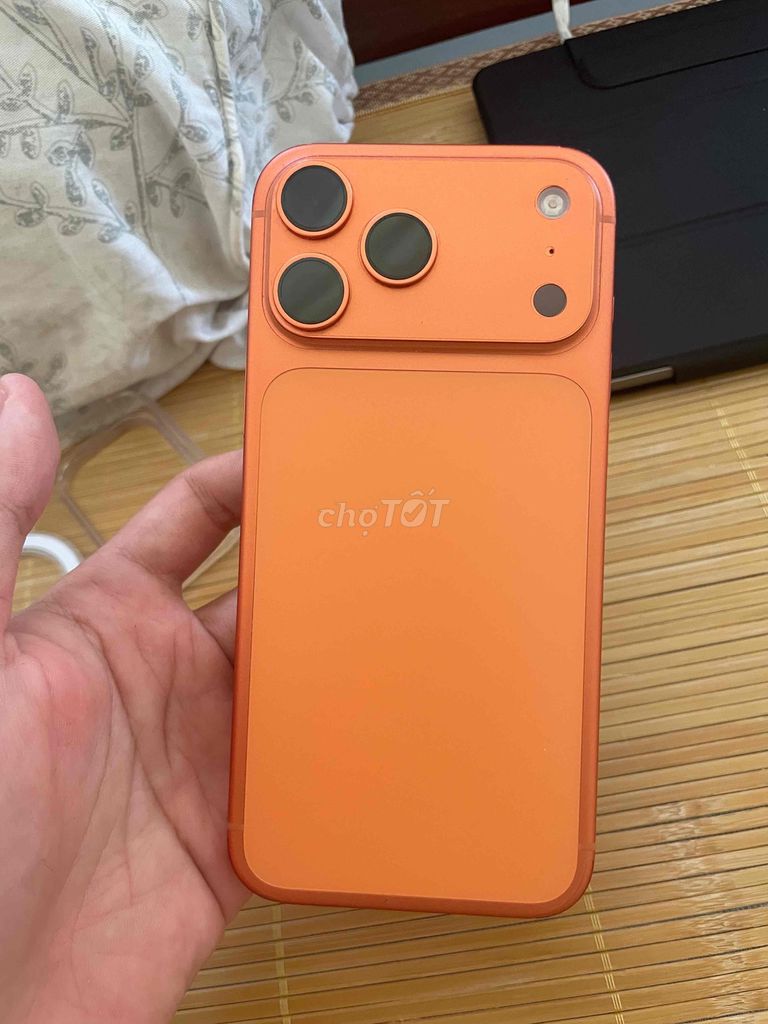 iPhone 17 Pro Max 256GB Cam VN/A Đã dùng. Mua bán Điện thoại tại Quận Ngũ Hành Sơn Đà Nẵng được đăng bởi Fi Store hình 1