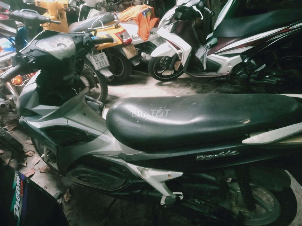 Xe giấy tờ đầy đủ máy mạnh chạy đi làm vô tư. Mua bán Xe máy tại Quận Thanh Khê Đà Nẵng được đăng bởi Trần Khải hình 3