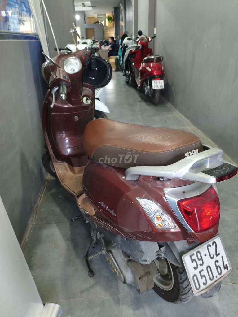 SYM Atila màu Nâu đỏ. Mua bán Xe máy tại Huyện Bình Chánh Tp Hồ Chí Minh được đăng bởi Quyền Sang hình 2