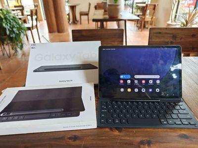 Samsung Tab S9 wifi màu xám 8/128G 99% kèm phím. Mua bán Máy tính bảng tại Quận 6 Tp Hồ Chí Minh được đăng bởi Điện thoại chất mỗi ngày