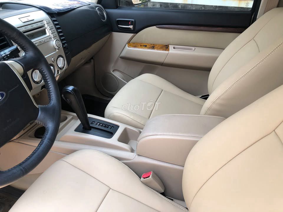 Ford Everest model 2011 máy dầu số tự động. Mua bán Ô tô tại Quận Gò Vấp Tp Hồ Chí Minh được đăng bởi Thu 381 hình 5