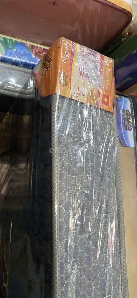 Nệm Việt Hải 1m4x2m 20cm. Mua bán Giường, chăn ga gối nệm tại Thành phố Buôn Ma Thuột Đắk Lắk được đăng bởi Nội thất Rèm màn Huyền Bmt  hình 1