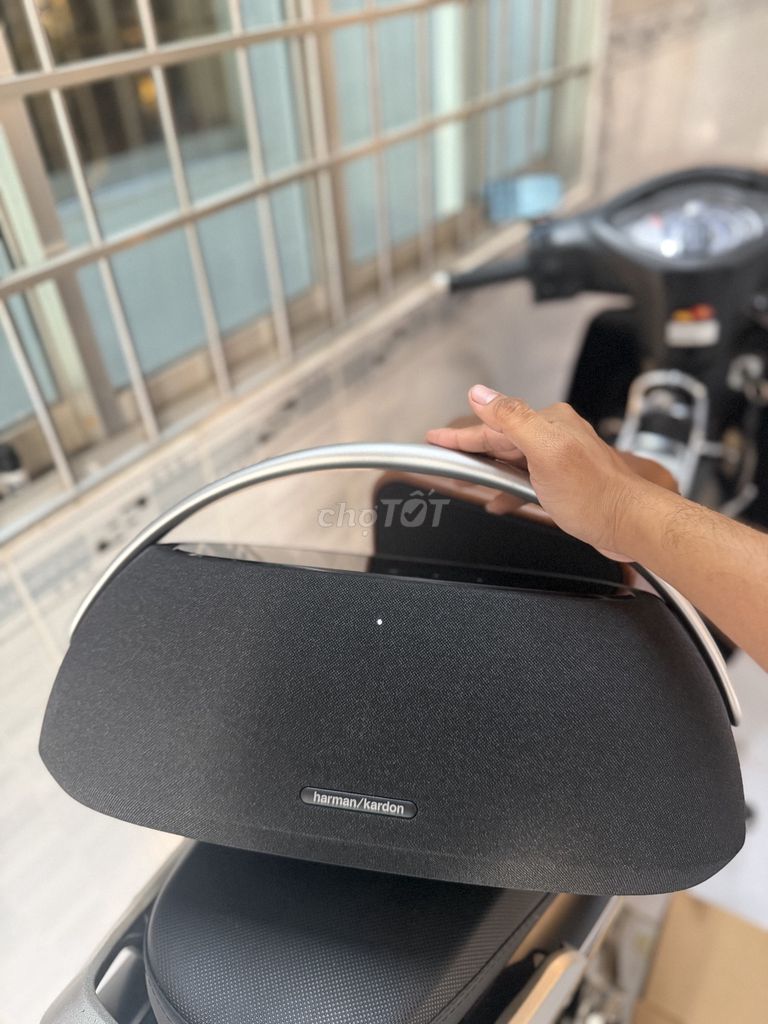 Loa Bluetooth Harman Kardon Đen. Mua bán Tivi, Âm thanh tại Huyện Lai Vung Đồng Tháp được đăng bởi discover vlog NtDUY hình 1