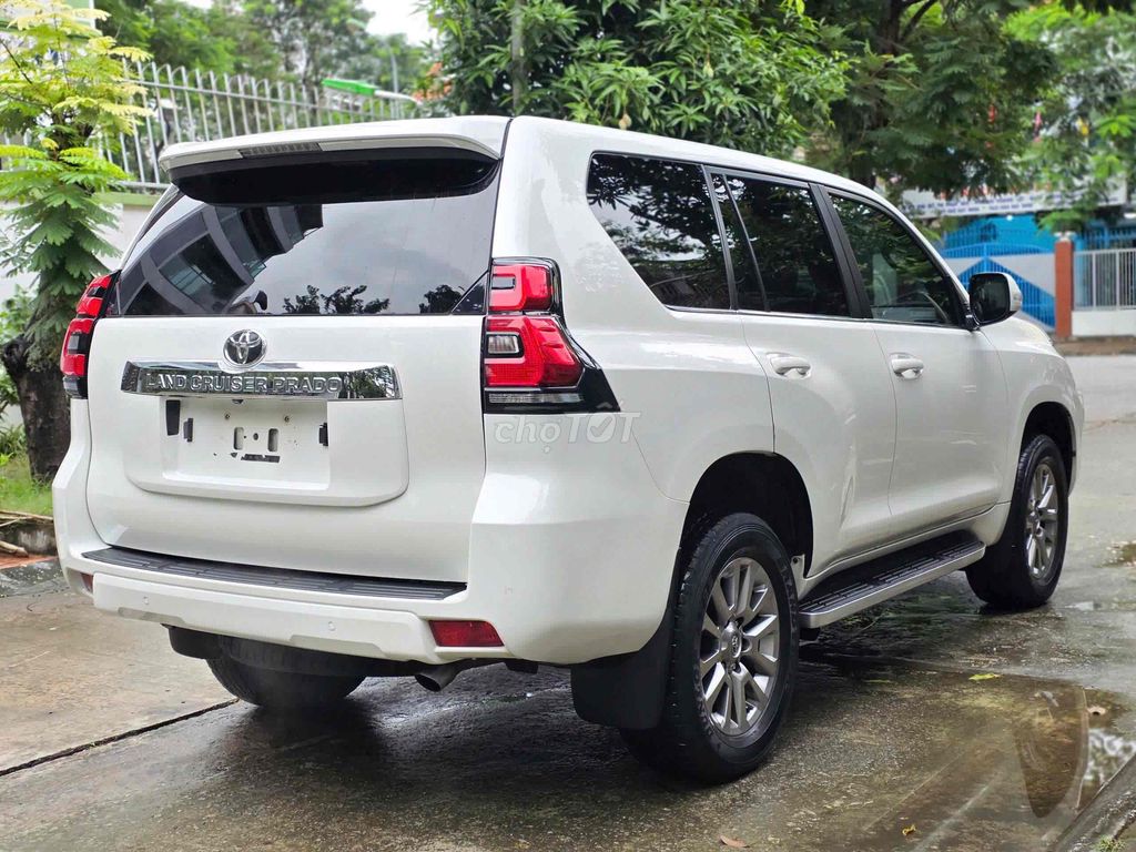 Prado VX sx 2021 lăn bánh 6,2 vạn siêu mới. Mua bán Ô tô tại Quận Cầu Giấy Hà Nội được đăng bởi Cao Quý hình 5