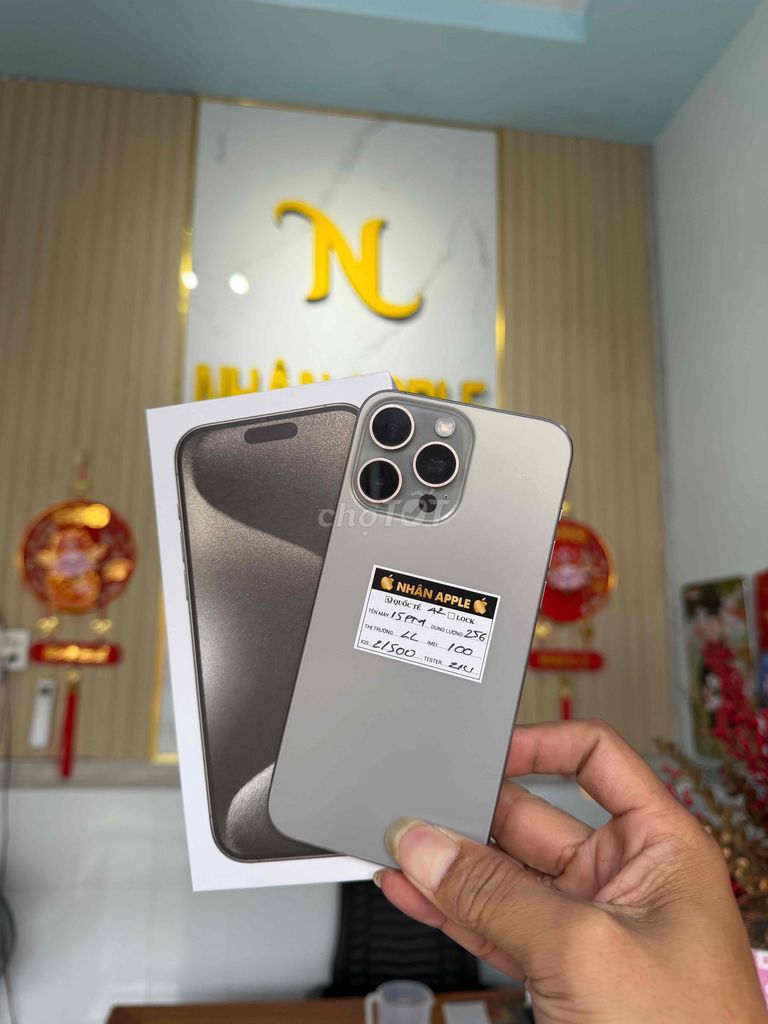 iPhone 15 Pro Max 256GB Titan QTMỹ PIN ZIN 100. Mua bán Điện thoại tại Thành phố Cà Mau Cà Mau được đăng bởi NHAN APPLE hình 1
