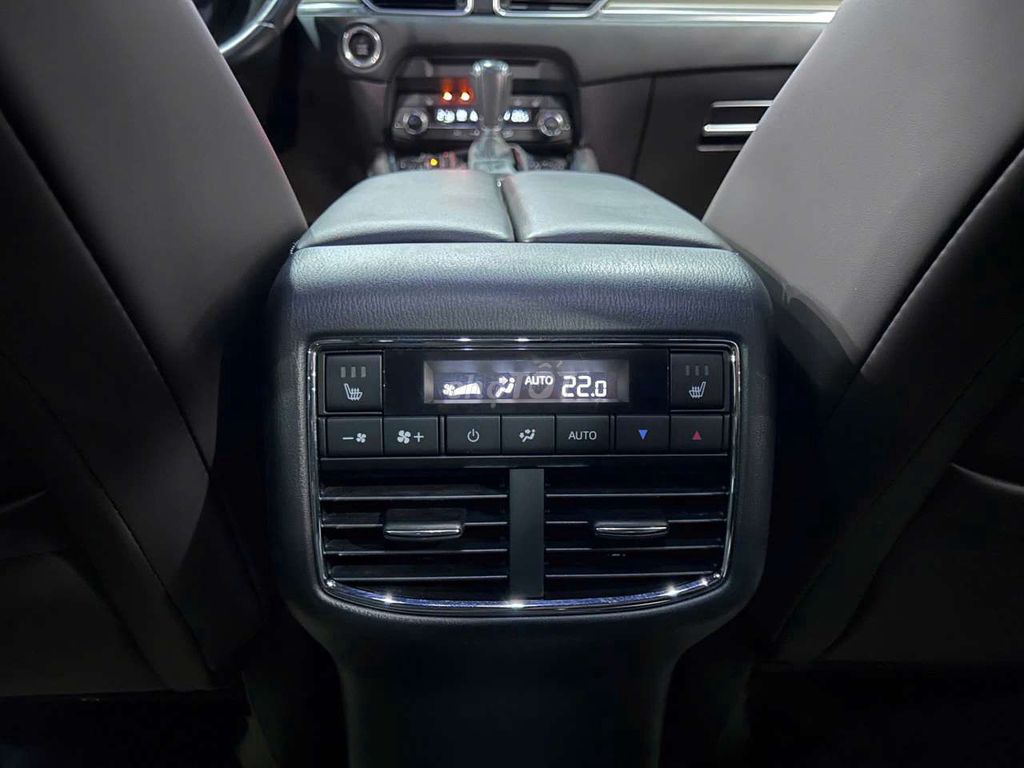 Mazda CX 8- Xe GĐ-Như Mới. Mua bán Ô tô tại Quận 1 Tp Hồ Chí Minh được đăng bởi Luxury Kar Chuyên Xe Đẹp  hình 15