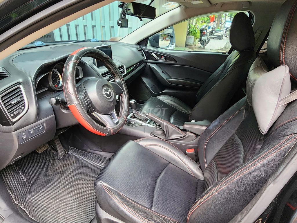 Mazda 3 2016 1.5 AT Sedan - 79000 km. Mua bán Ô tô tại Quận Hải Châu Đà Nẵng được đăng bởi CaLy Shop hình 3