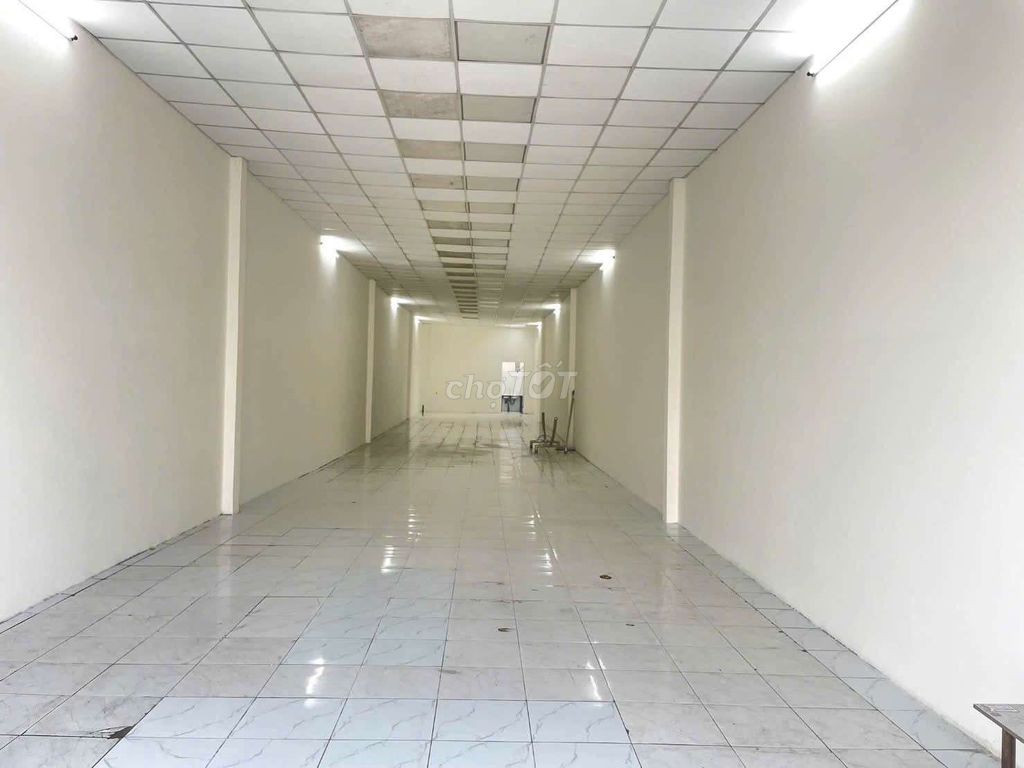 Аренда · 1 комн. · 100 м² · Quận 12, ул. Thới An Q12