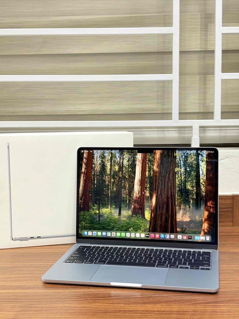 Macbook Air M4 Blue 16GB/512GB fullbox VN. Mua bán Laptop tại Quận Thanh Xuân Hà Nội được đăng bởi Nguyen Hung  hình 1