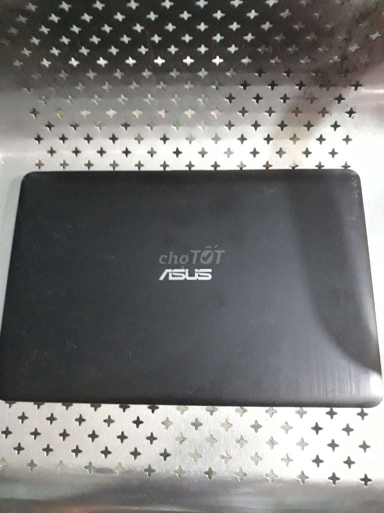 Bán laptop asus X541ua, i3-6100u, ddr4 4g, ssd 128