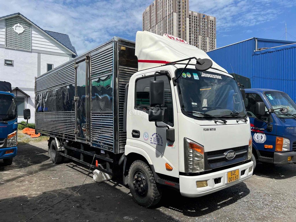 Veam Vt260 đời 2019, tải 1t5 thùng kín 6m