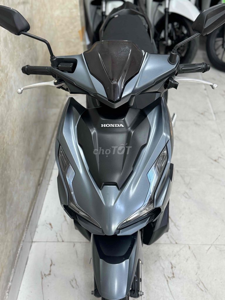 AB 160 ABS màu xám đời 2024 mới keng 43AA-817.40. Mua bán Xe máy tại Quận Sơn Trà Đà Nẵng được đăng bởi Minh Dũng bán trả góp 136 vân đồn  hình 3