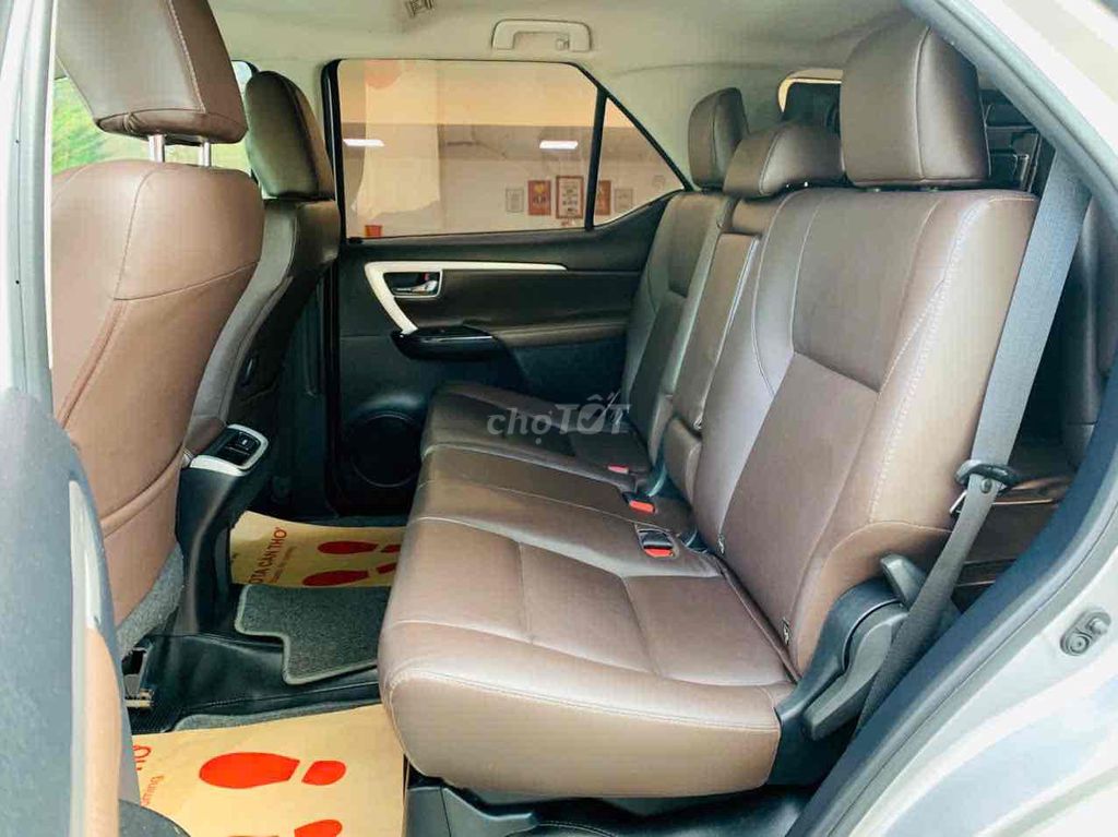 Toyota Fortuner 2017 2.7V 4x2 AT - bảo hành Toyota. Mua bán Ô tô tại Quận Cái Răng Cần Thơ được đăng bởi TOYOTA SURE CẦN THƠ XE QUA SỬ DỤNG CHÍNH HÃNG hình 11