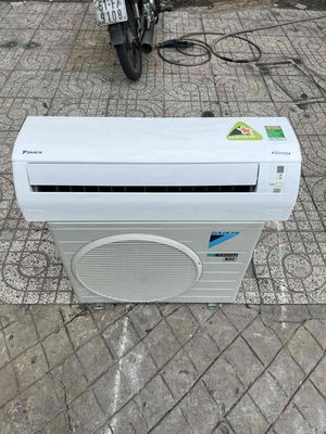 Máy lạnh Daikin inverter 1hp mới 90% Thái Lan