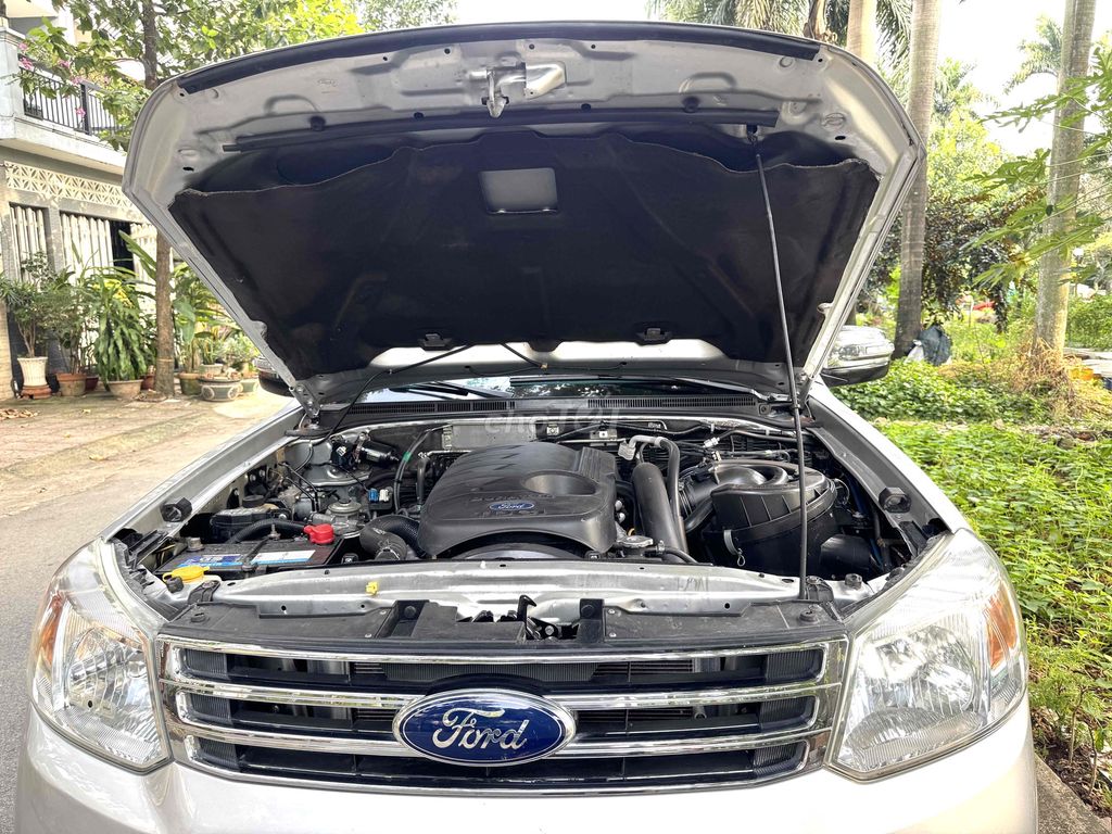 Cần bán Ford Everest 12/2014 mẫu 2015. Mua bán Ô tô tại Thành phố Thủ Đức Tp Hồ Chí Minh được đăng bởi Nhật Tân hình 3