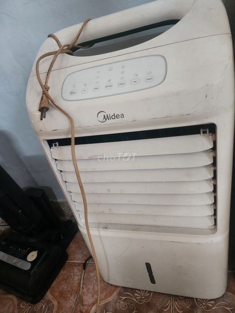 Quạt hơi nước Midea Trắng mát lạnh. Mua bán Quạt tại Quận 12 Tp Hồ Chí Minh được đăng bởi phong hình 1
