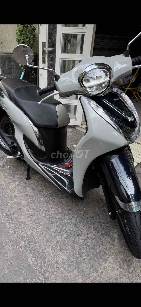 Honda SH Mode 125 2022 Серый цемент ABS