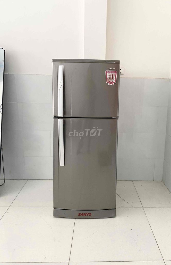 THAnh lý tủ lạnh Sanyo 180l