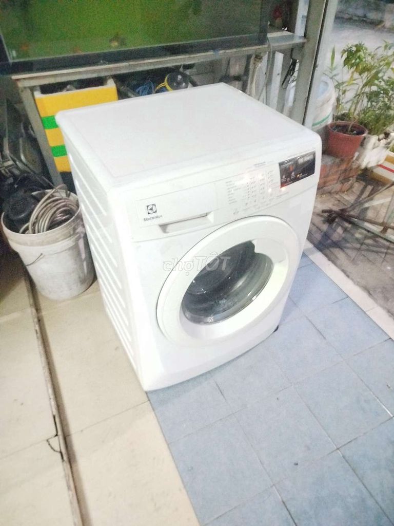 Máy giặt Electrolux 7kg Trắng. Mua bán Máy giặt tại Thị xã Bến Cát Bình Dương được đăng bởi Van Thanh hình 1