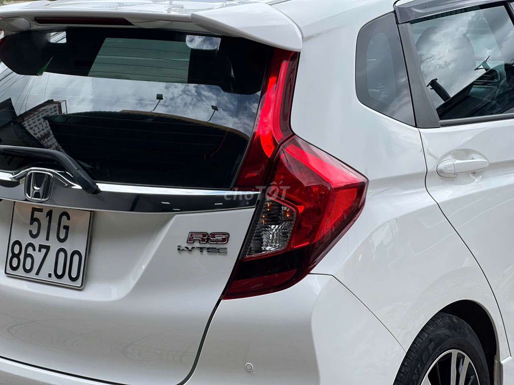 💚💚 Honda Jazz 2018 RS - 39999 km SIÊU MỚI. Mua bán Ô tô tại Thành phố Thuận An Bình Dương được đăng bởi BÌNH VÌNH PHÚ CHUYÊN XE LƯỚT BAO TEST HÃNG  hình 6