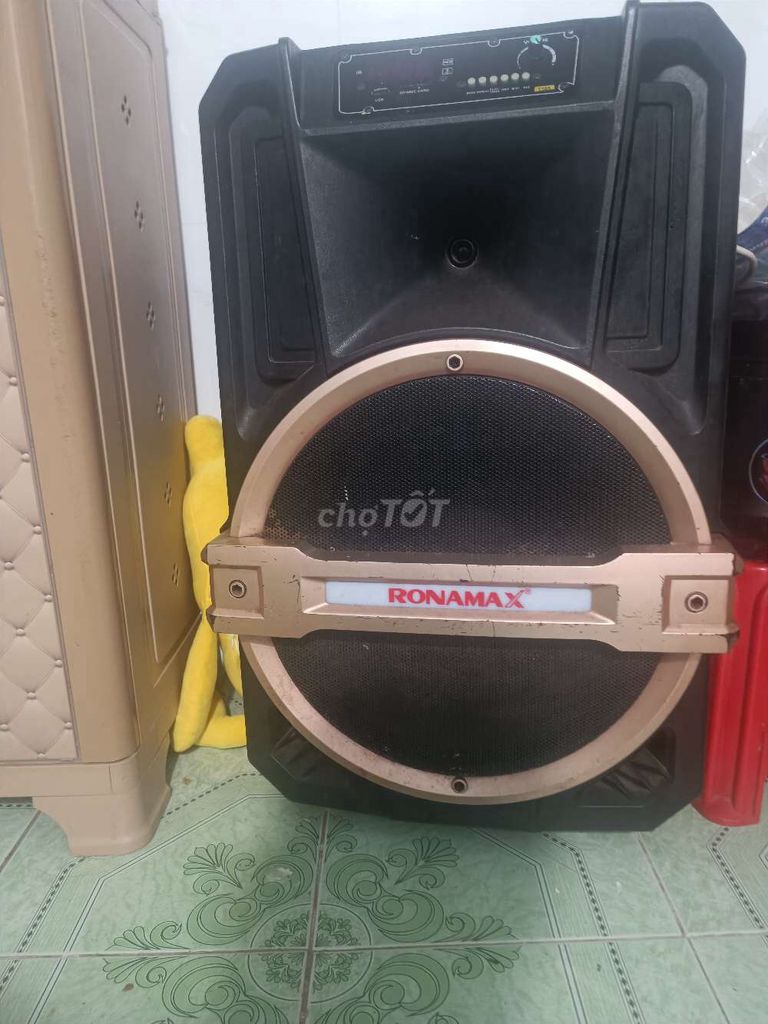 Loa kéo RONAMAX Đen. Mua bán Tivi, Âm thanh tại Thành phố Biên Hòa Đồng Nai được đăng bởi Hiệp Nguyễn hình 1