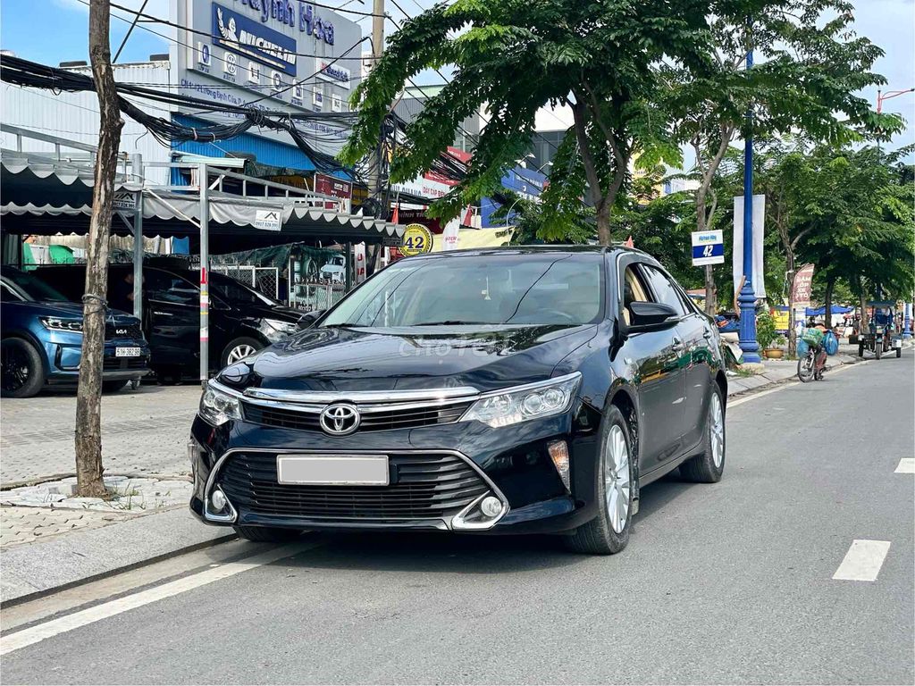 Toyota Camry 2019 Đen Xe 1 Chủ Đi Chuẩn 7 vạn km. Mua bán Ô tô tại Thành phố Thủ Đức Tp Hồ Chí Minh được đăng bởi Bảo Nam ÔTô hình 2