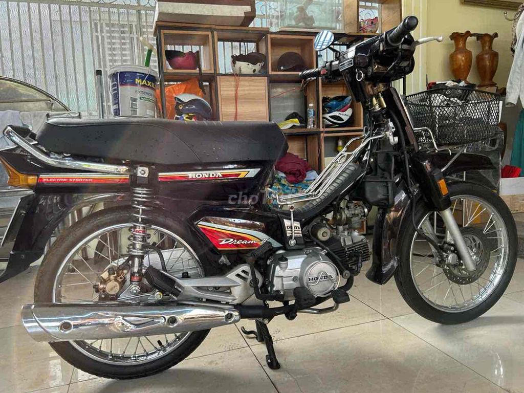 Honda Dream Thái zin kiểng đẹp. Mua bán Xe máy tại Huyện Hóc Môn Tp Hồ Chí Minh được đăng bởi Nguyễn Kha hình 1
