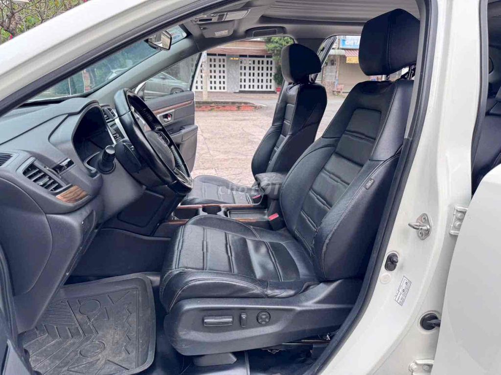 Honda CR V 2018 L - 78000 km. Mua bán Ô tô tại Quận 12 Tp Hồ Chí Minh được đăng bởi Nam Trường  hình 13