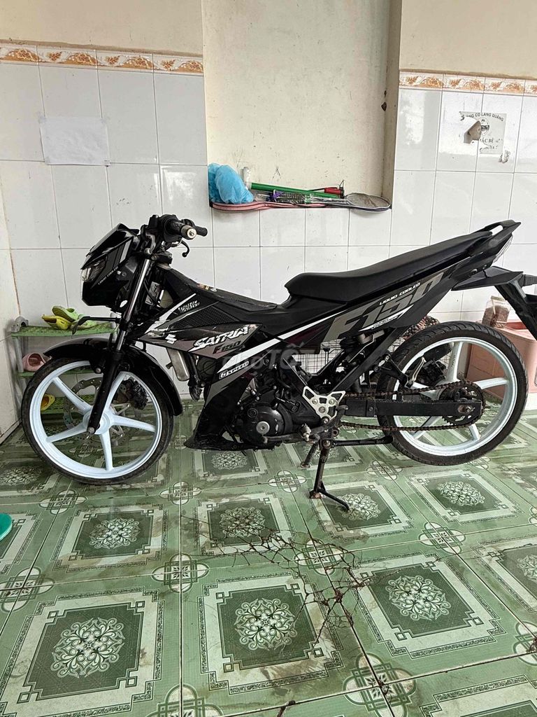 cần bán xe chính chủ bao sang tên toàn quốc. Mua bán Xe máy tại Huyện Đức Hòa Long An được đăng bởi Phong Silver hình 1