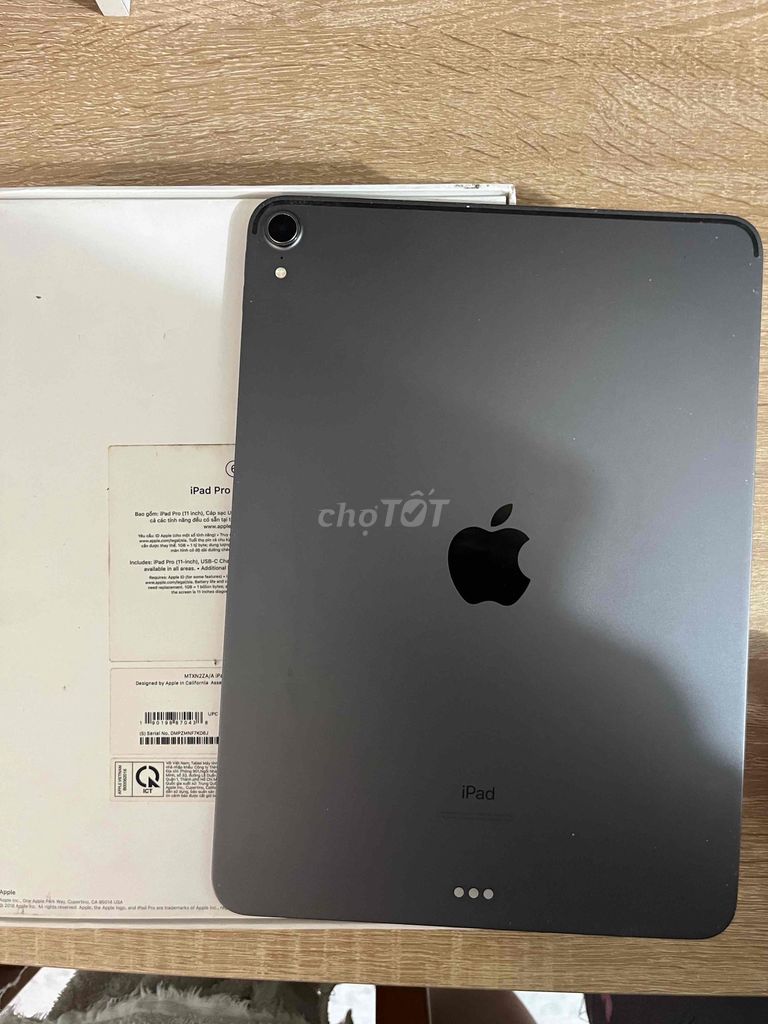 Apple iPad Pro 11 inch 64GB Xám. Mua bán Máy tính bảng tại Quận 10 Tp Hồ Chí Minh được đăng bởi Tên chưa cung cấp hình 1