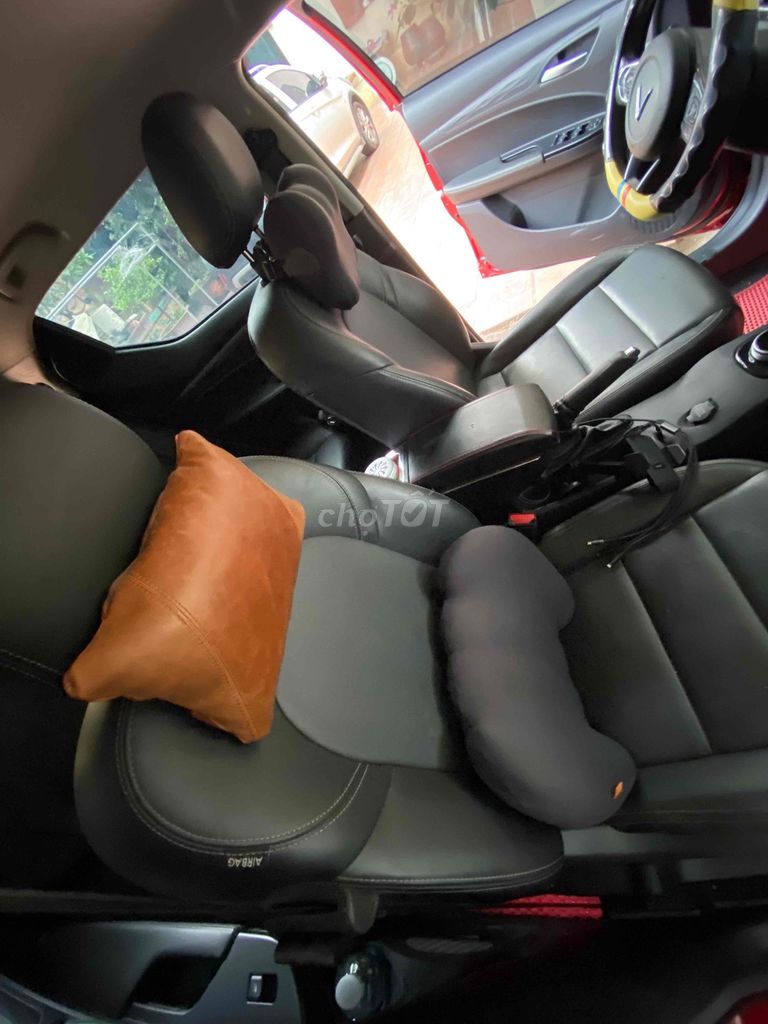 VinFast VF5 Plus 2025 Красный 80 000 км