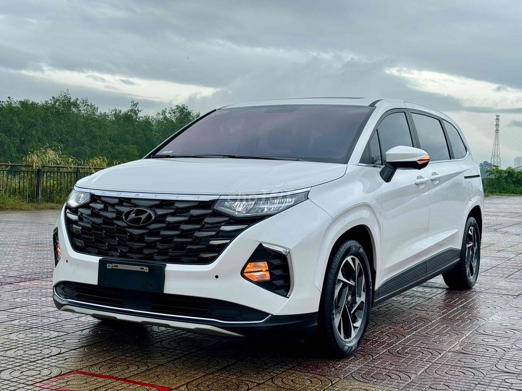Hyundai Custin 2023 1.5 Turbo Đặc biệt 27000 km. Mua bán Ô tô tại Quận Cẩm Lệ Đà Nẵng được đăng bởi nguyễn văn khoa hình 4
