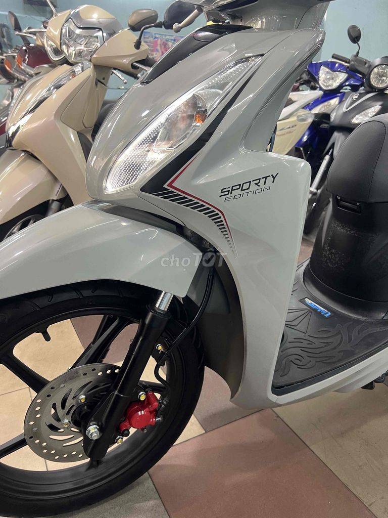 mới về vision màu xi măng mới như thùng nhe ac oi. Mua bán Xe máy tại Quận Phú Nhuận Tp Hồ Chí Minh được đăng bởi CuBi Thanh Sơn hình 3