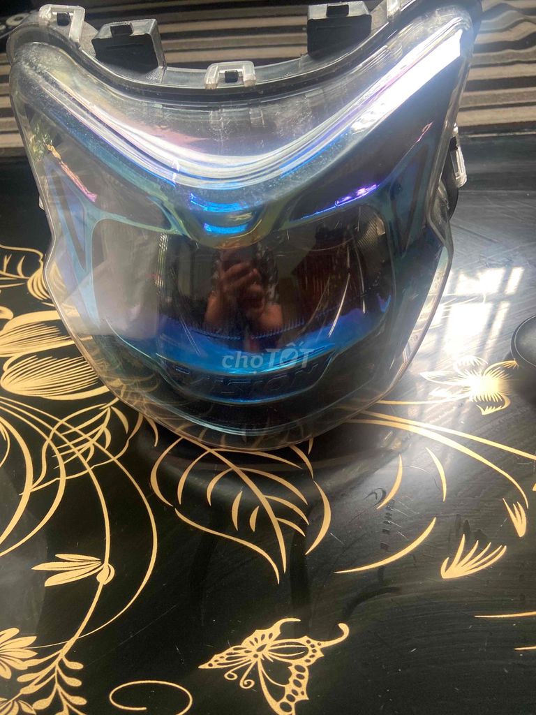 bán đèn xe máy vison. Mua bán Phụ tùng xe tại Huyện Đức Hòa Long An được đăng bởi Phạm Khánh hình 2