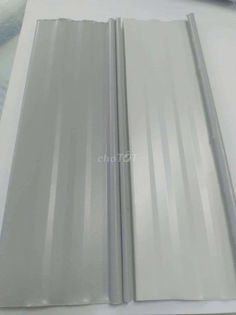Cửa kéo Đài Loan Kim loại Trắng, Xanh lá. Mua bán Nội thất, đồ gia dụng khác tại Thành phố Đà Lạt Lâm Đồng được đăng bởi Cửa cuốn Thành Trì Di Linh hình 1