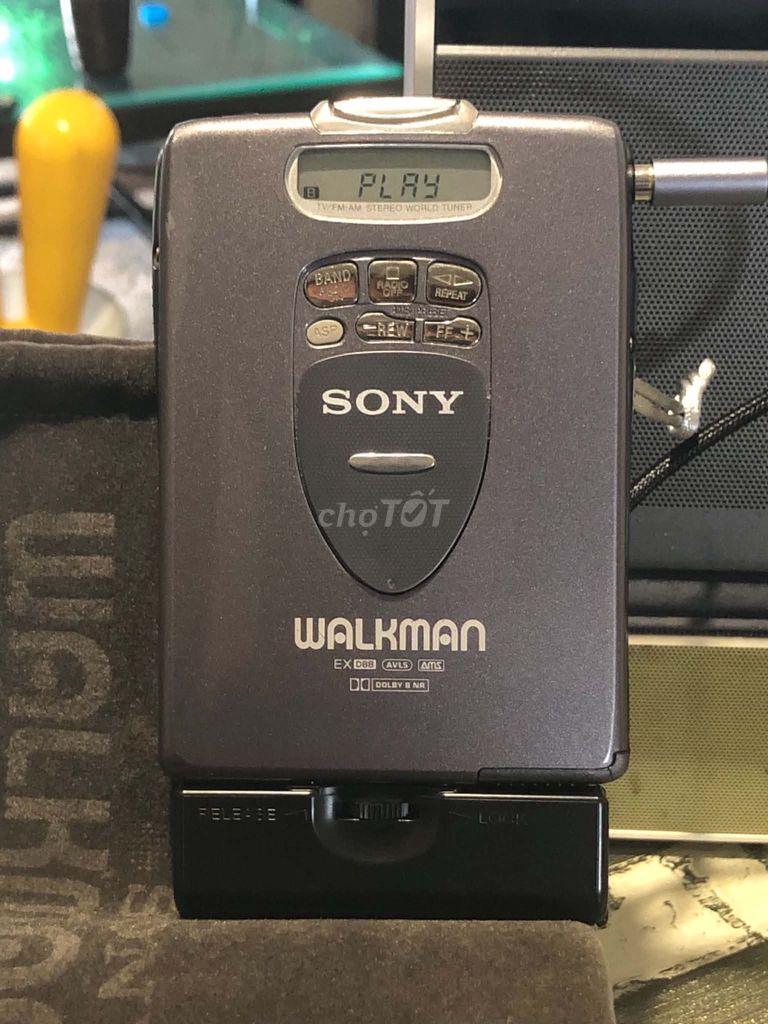 Máy nghe nhạc Sony WM-FX2 Xám Kim loại