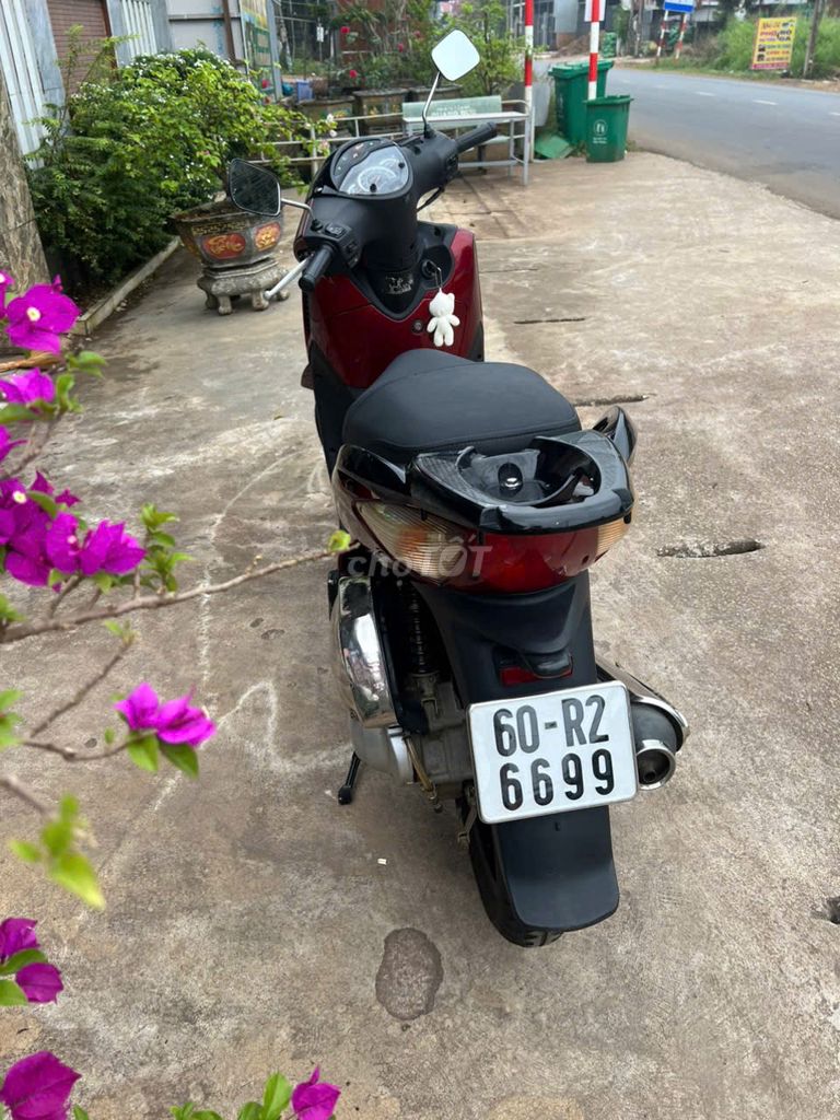 Honda SH Ý 150i 2008 Đỏ SH mode 2015 xanh đen. Mua bán Xe máy tại Huyện Cẩm Mỹ Đồng Nai được đăng bởi Ngô Bá Tấn Tài hình 6