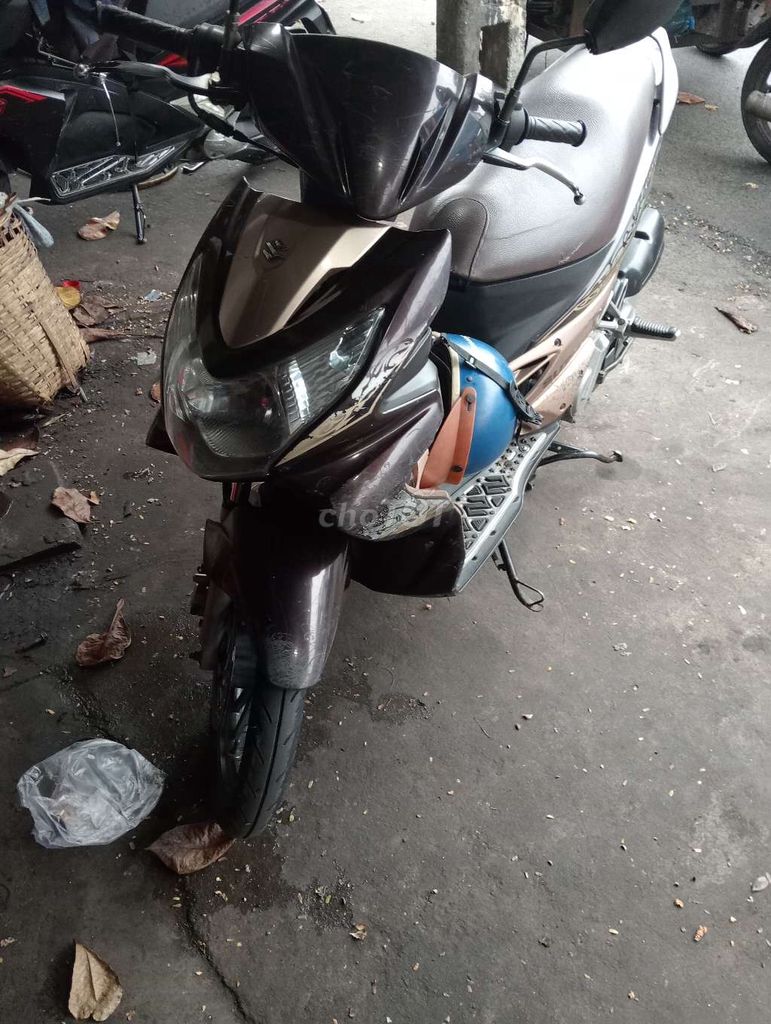 Suzuki Hayate 2011 màu Nâu. Mua bán Xe máy tại Quận 11 Tp Hồ Chí Minh được đăng bởi Nguyễn Minh Tuấn hình 4