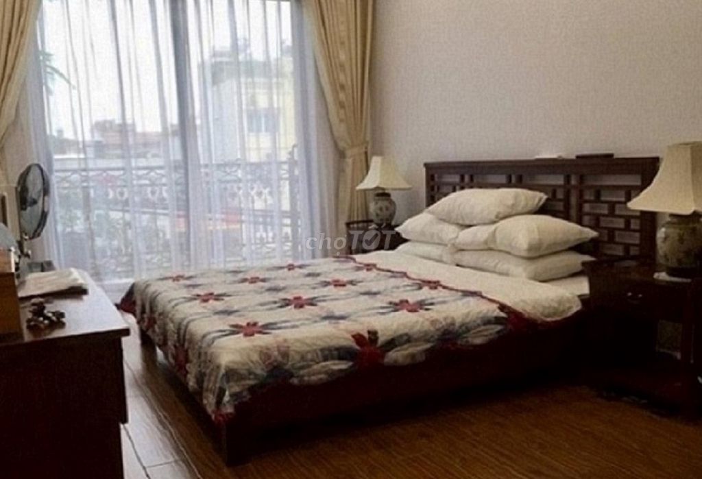 MỚI! CHO THUÊ NHÀ HÔ LINH ĐÀM, NỘI THẤT XỊN, Ô TÔ ĐỖ CỬA, 2.5 T/ THÁNG