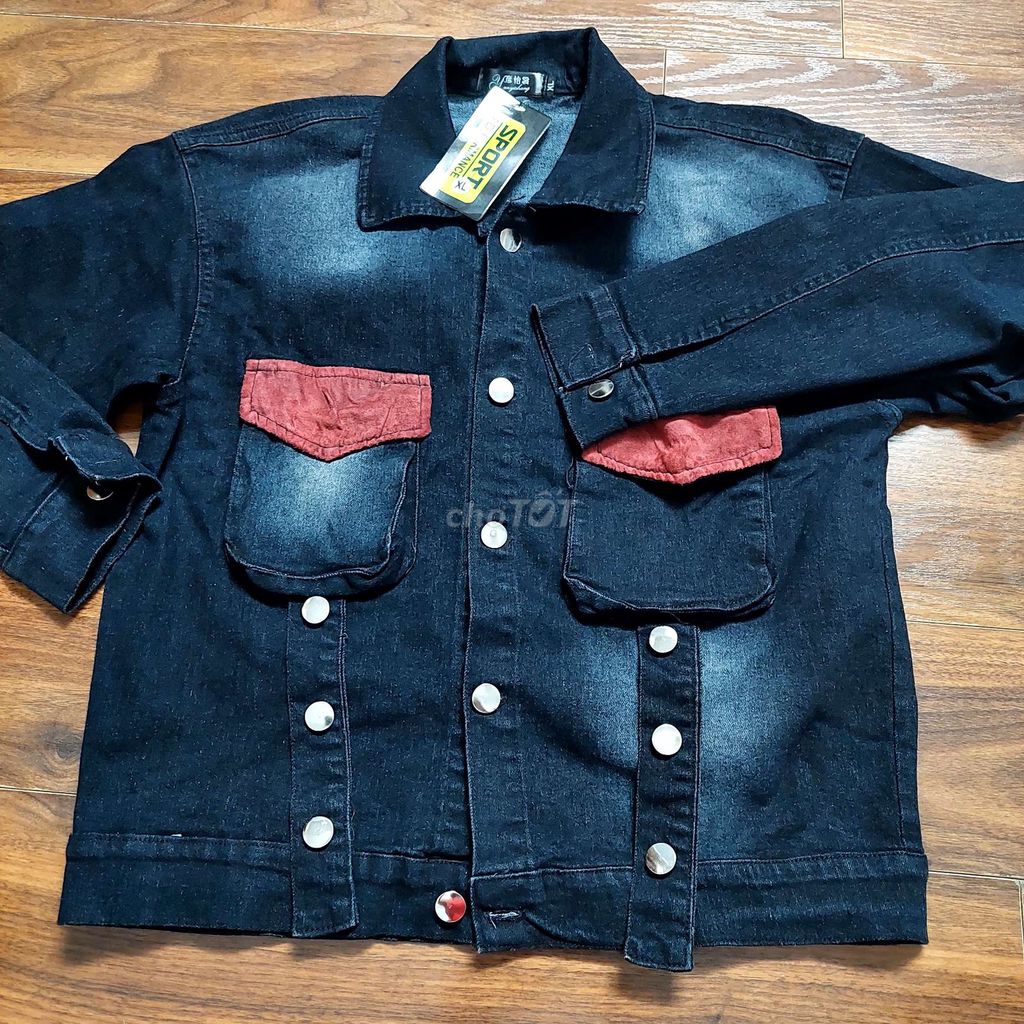 Áo khoác jeans nữ và quần kẻ dạ mềm cá tính. Mua bán Quần áo tại Quận Đống Đa Hà Nội được đăng bởi Nga hình 1