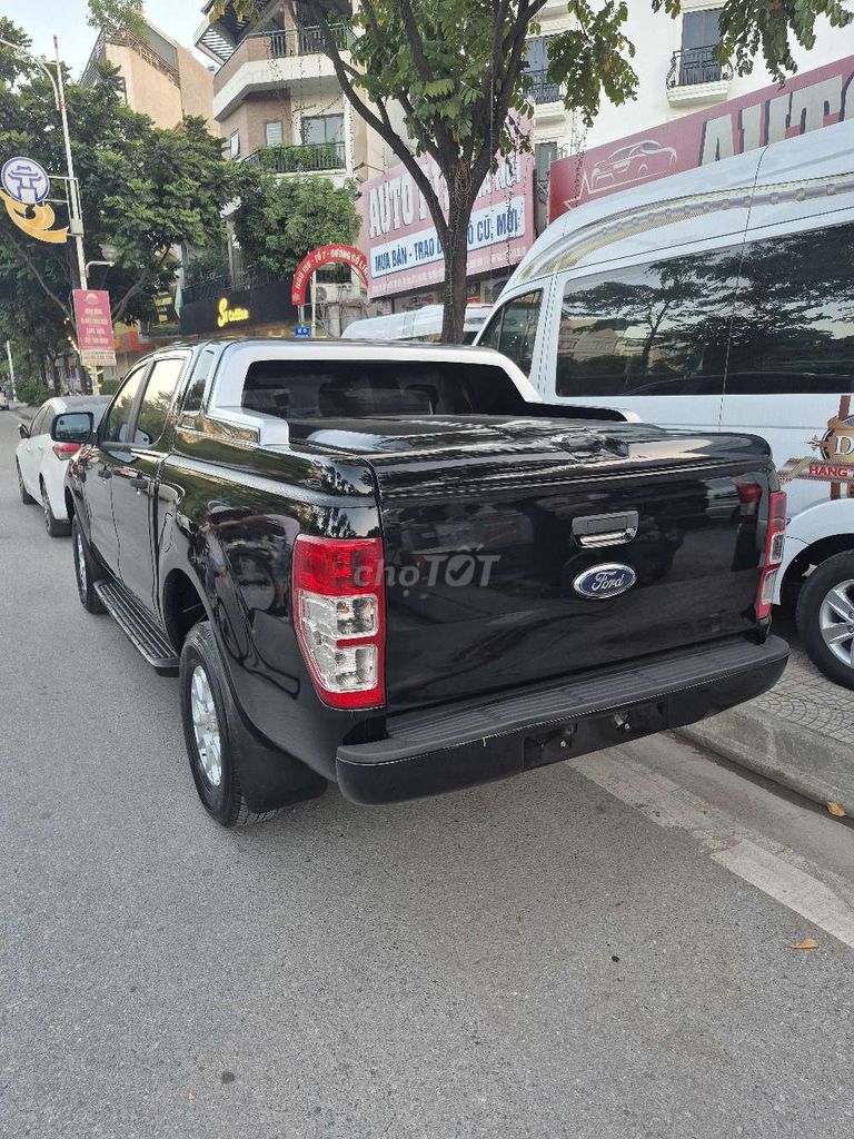 Ford Ranger 1 cầu số sàn. Mua bán Ô tô tại Quận Long Biên Hà Nội được đăng bởi Ngô hùng hình 1