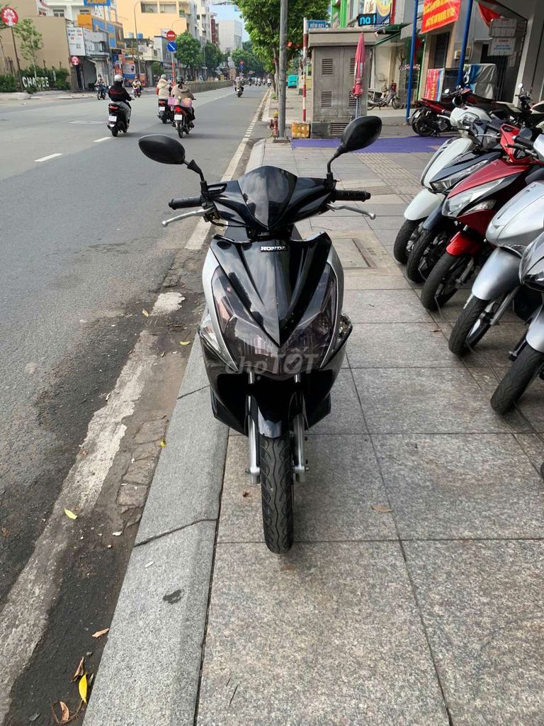 Honda Blade FI 2012 Đen bạc