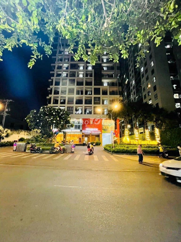 Căn Hộ The Eastgate - căn góc 41m2 view Hồ Bơi  giá 1ty85, Hồ Chí Minh